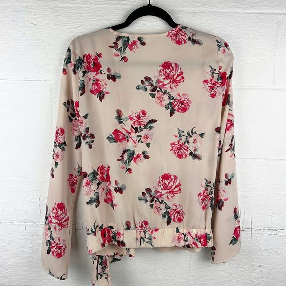 Cato Women's Dusty Pink Floral Wrap Top – Tie Front & Dolman‎ Sleeves, Size M - Picture 7 of 8